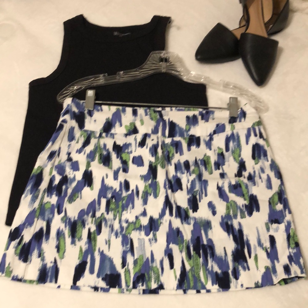 Zac & Rachel Pull-On Skort with 3” lined waistband & 2 side pockets, Like New 4P